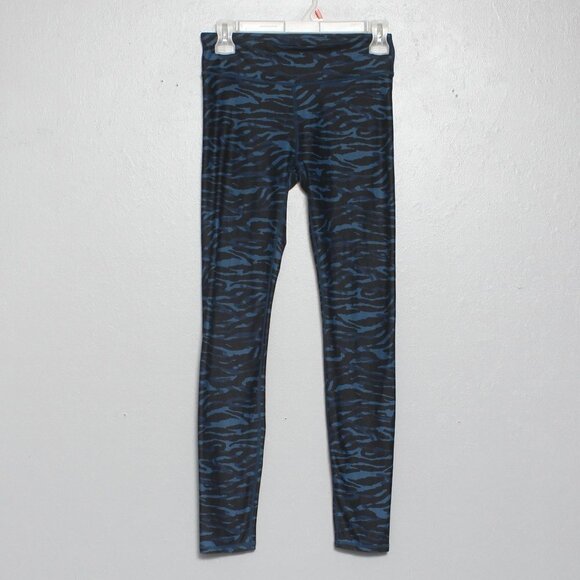 Fabletics blue black zebra stripe print leggings - Picture 1 of 4